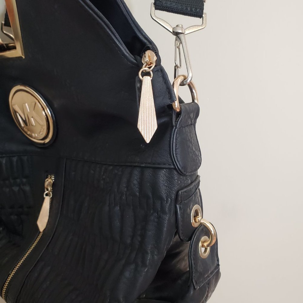 Michael Kors Large Black Fold over Purse gold LOGO hardware quilted body - Picture 6 of 11